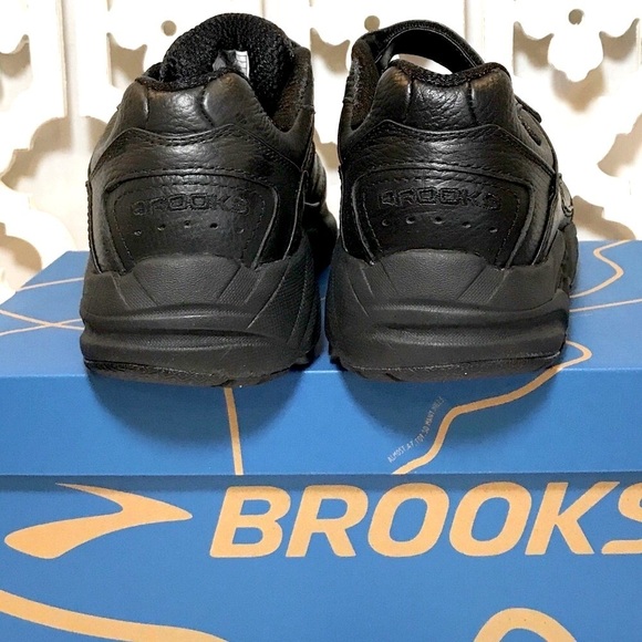*NEW* NWB* BROOKS ADDICTION WALKER VELCRO V-STRAP, 9.5B /MED WIDTH, BLACK - Picture 8 of 11